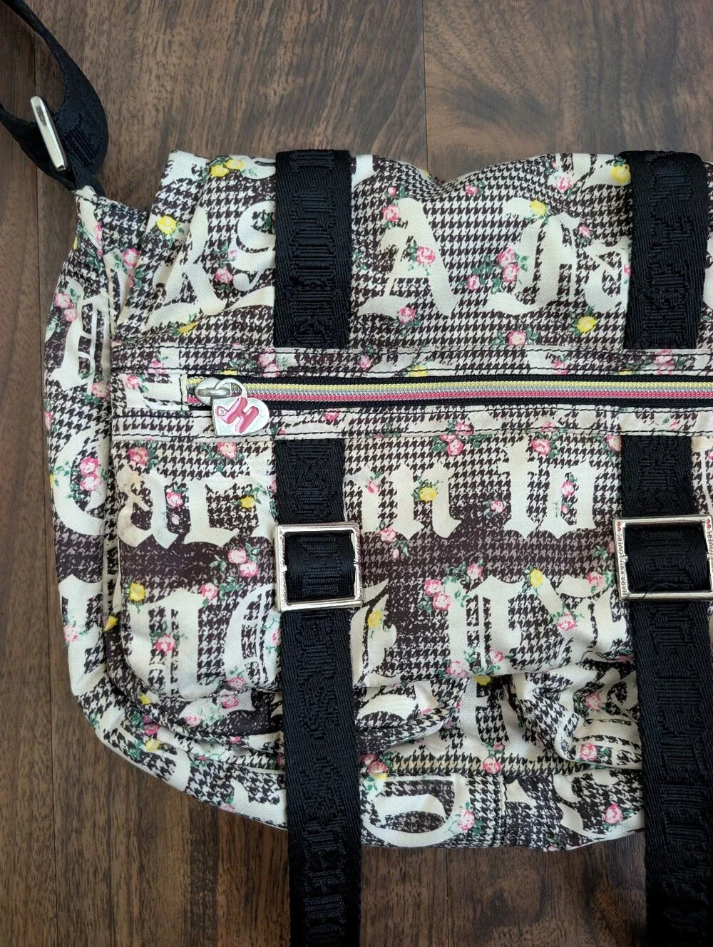 Harajuku Lovers Black Strap Printed Crossbody Bag Gwen Stefani Y2K 2000s